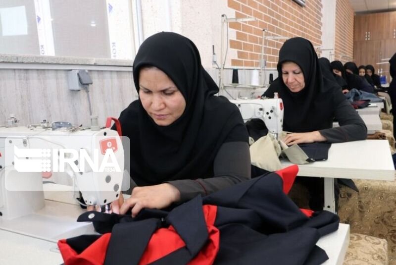 آموزش مهارتی زنان سرپرست خانوار بهزیستی