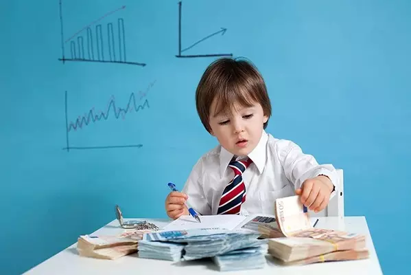 چرا آموزش مالی از کودکی اهمیت دارد