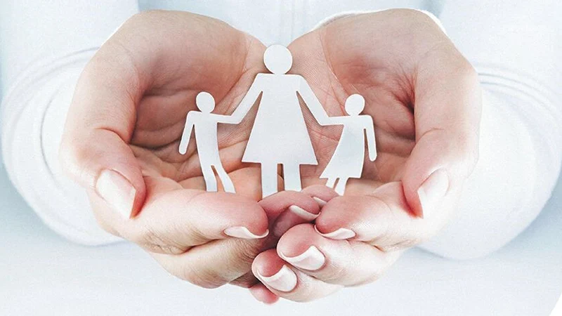 شرایط دریافت حمایت از بهزیستی برای زنان سرپرست خانوار