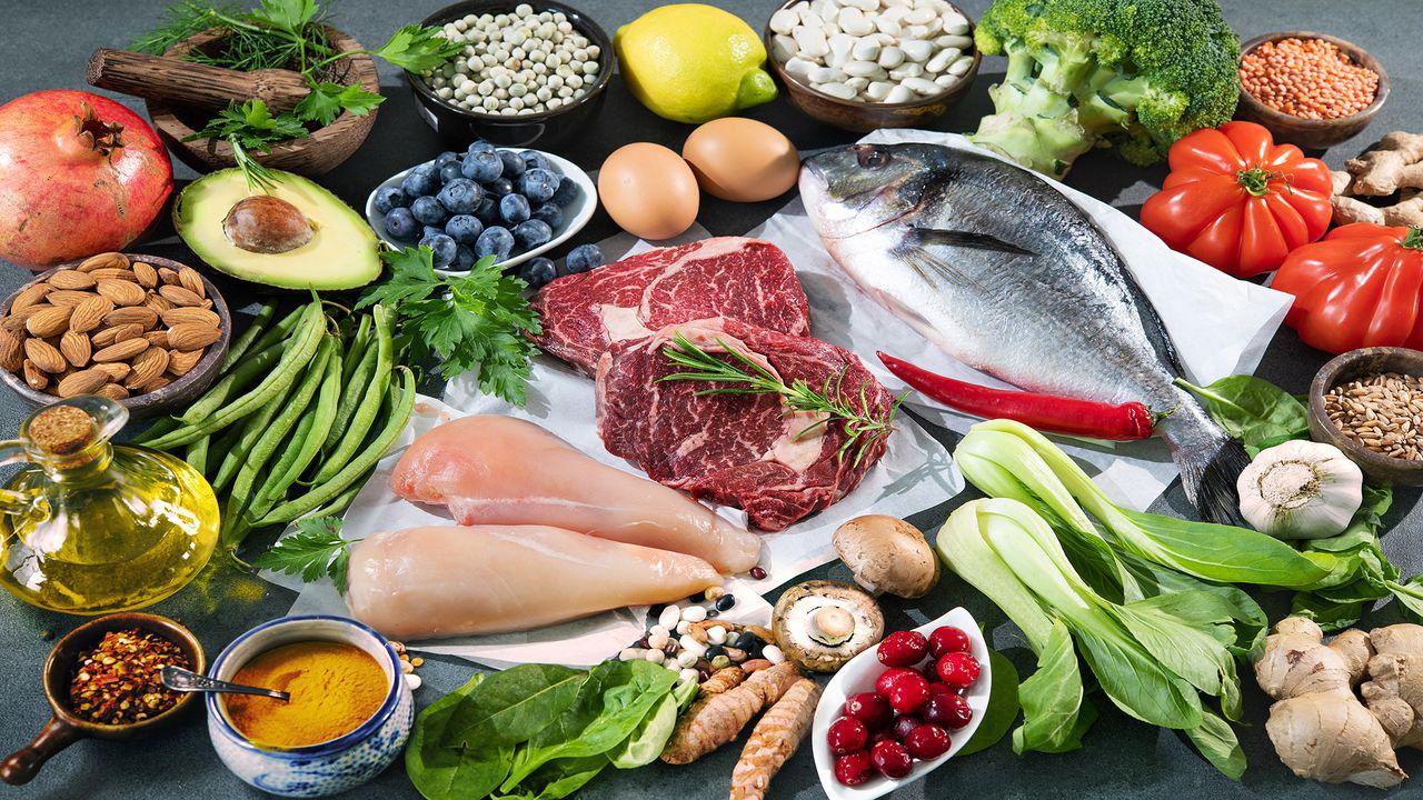 بهترین مواد غذایی برای پرکاری پاراتیروئید